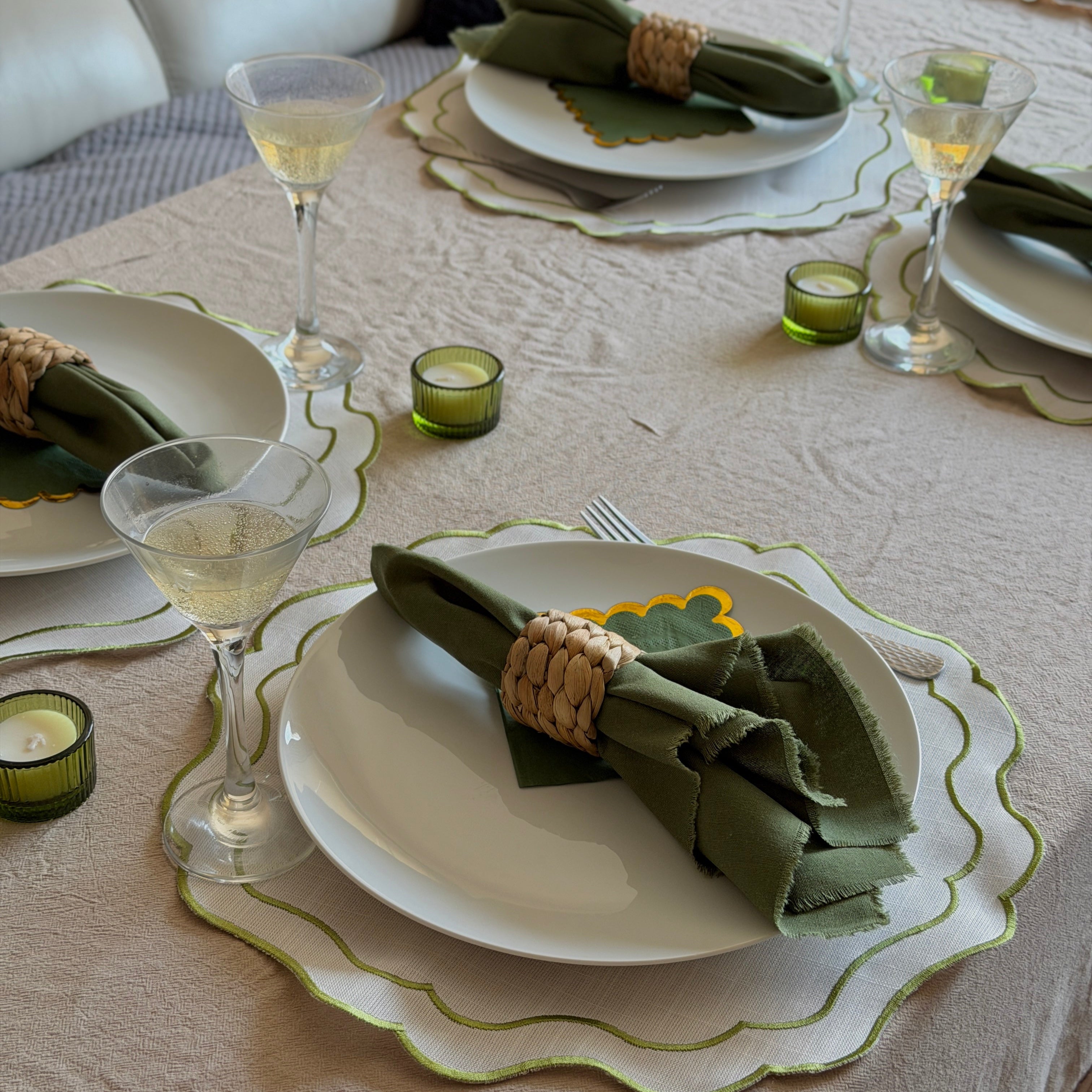 Signature Green Table Setting Box
