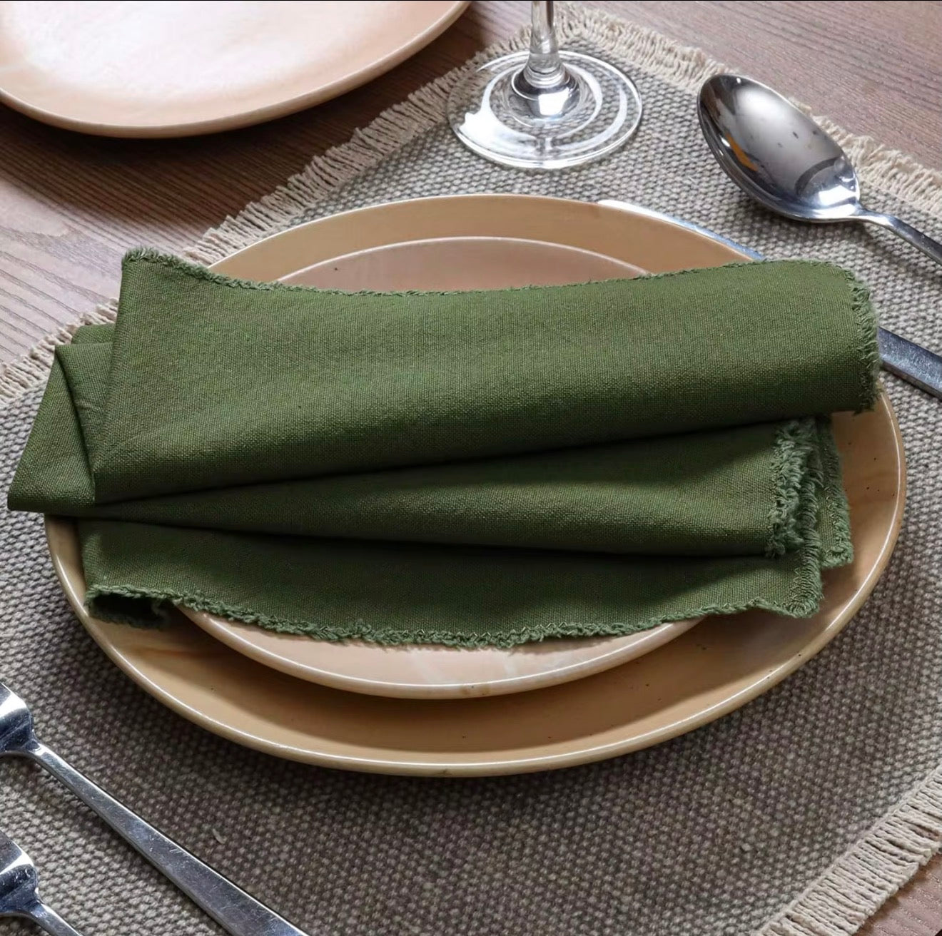 Signature Green Table Setting Box